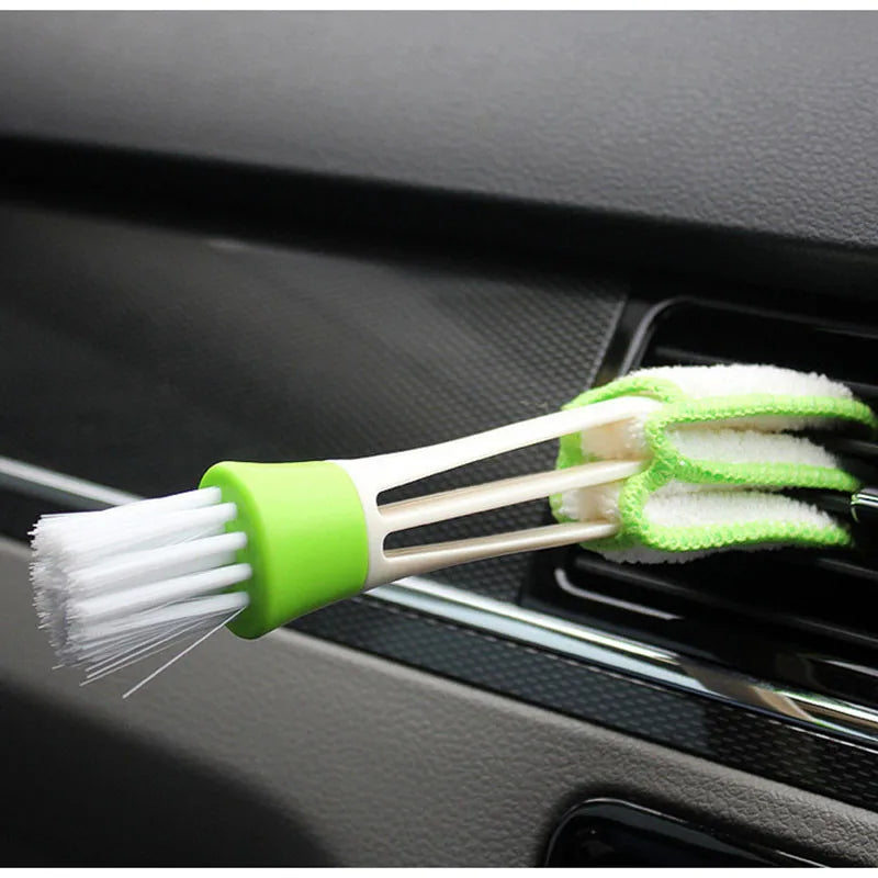 2In1 Car Air-Conditioner Outlet Cleaning